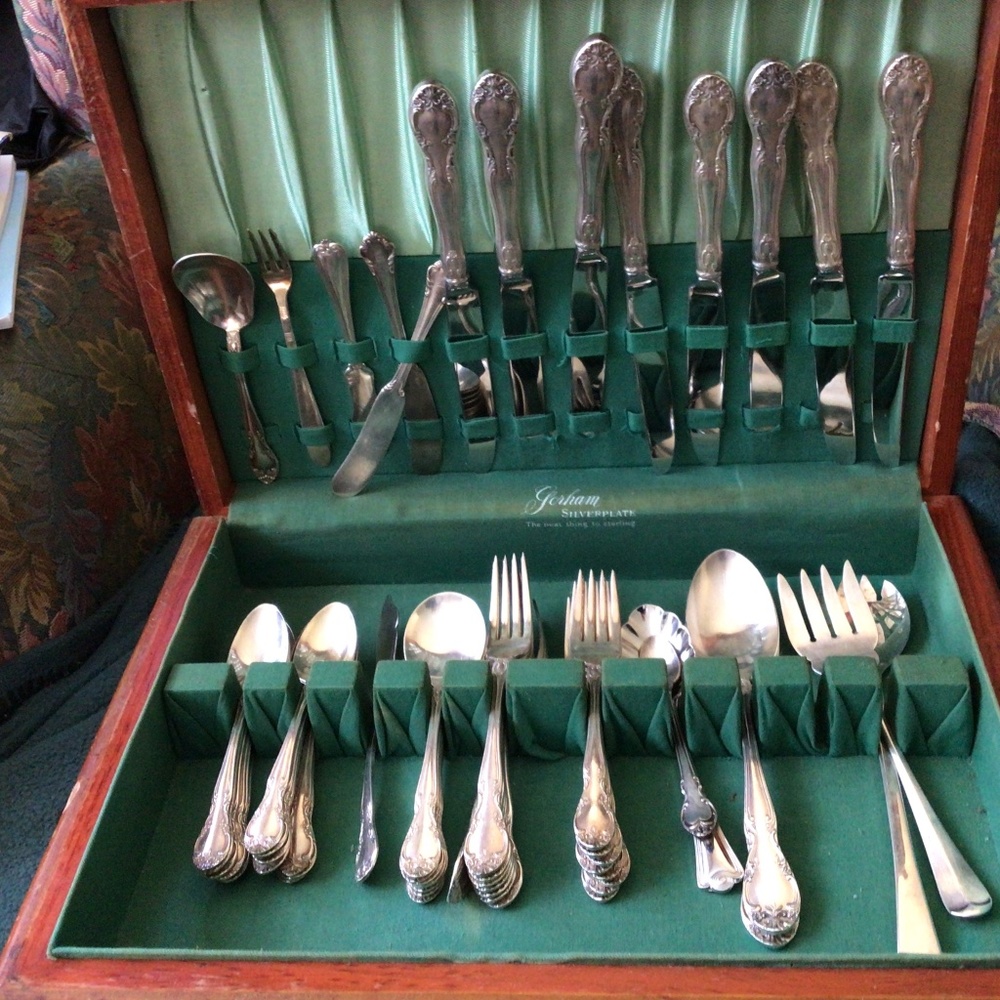 Gotham silver plate set in box
